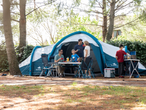 Tente prêt à camper 8 Pers. - Camping la Pinède