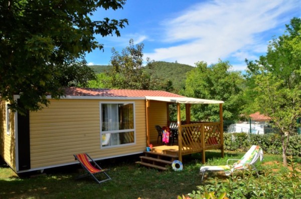 Mobile home confort Loggia 2 chambres / terrasse + climatisation 4 Pers. - Flower Camping Le Val de l'Arre