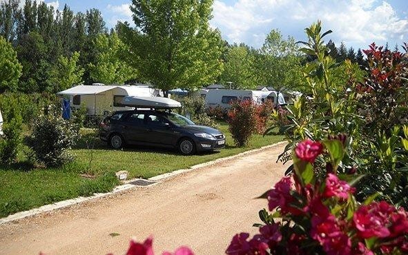 Flower Camping La Dourbie