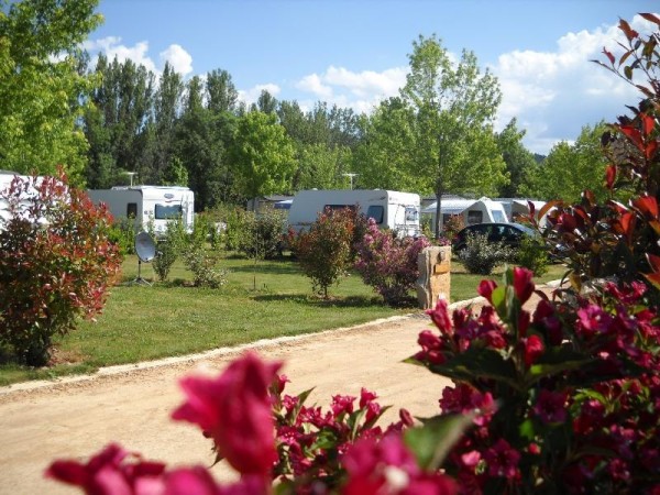 Flower Camping La Dourbie