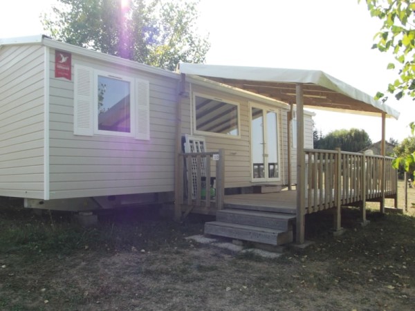 Mobil home Confort 6p (35m²) with covered terrace, 3 bedrooms and airconditioning 1/6 Ppl. - Camping le Grand Cerf