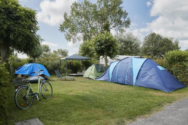 Pitch package 2/8 Ppl. - Camping L'Albizia