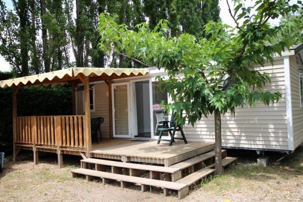 Grand Cottage Famille - 2 bdrms (Saturday) - 2 adults max 4/5 Ppl. - Camping Ardèche Domaine de Gil